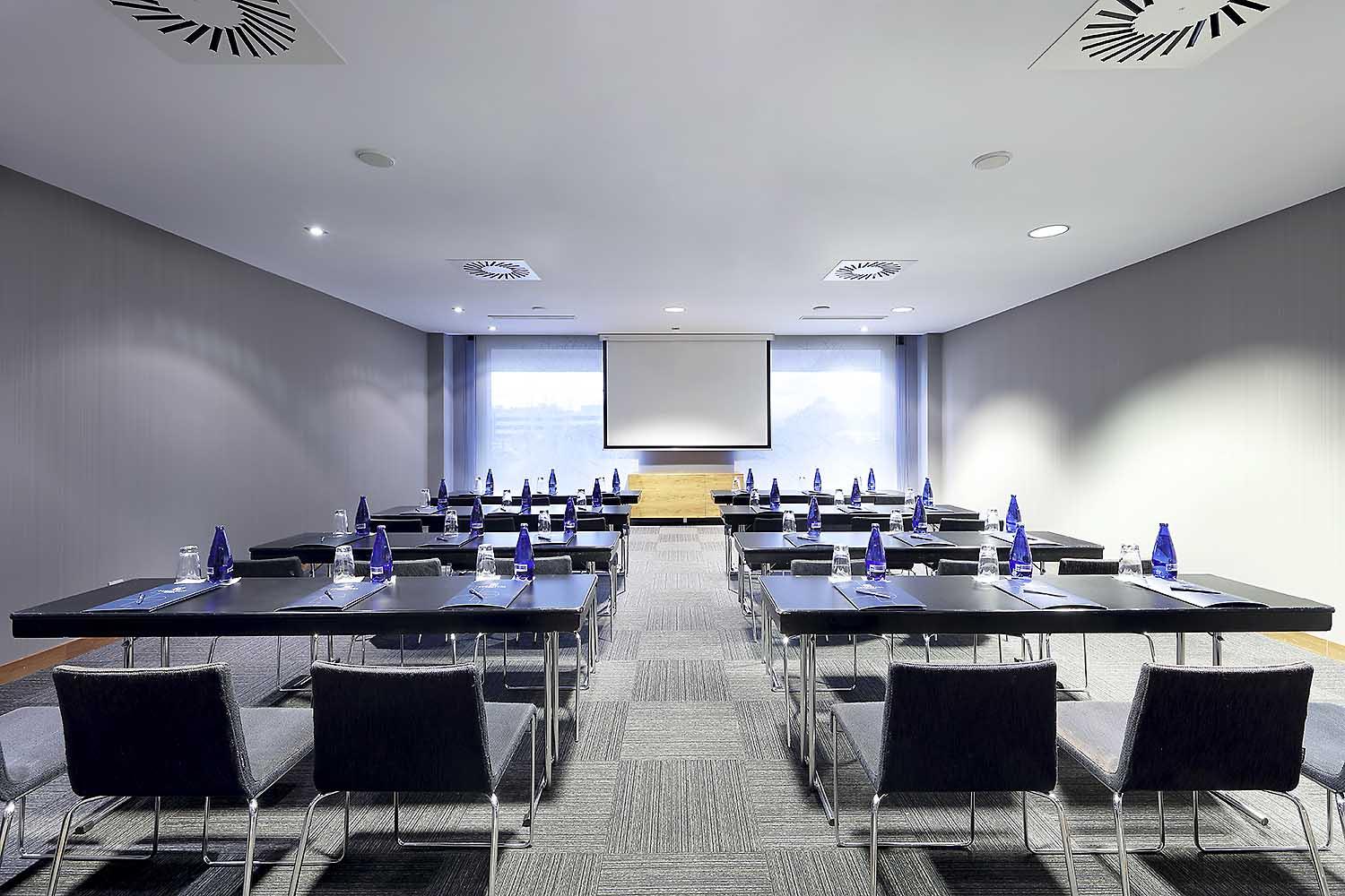 Eurostars Madrid Congress Hotel Alcobendas Ngoại thất bức ảnh