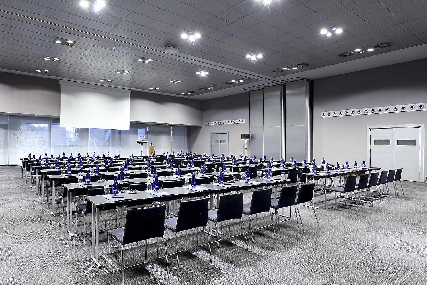 Eurostars Madrid Congress Hotel Alcobendas Ngoại thất bức ảnh