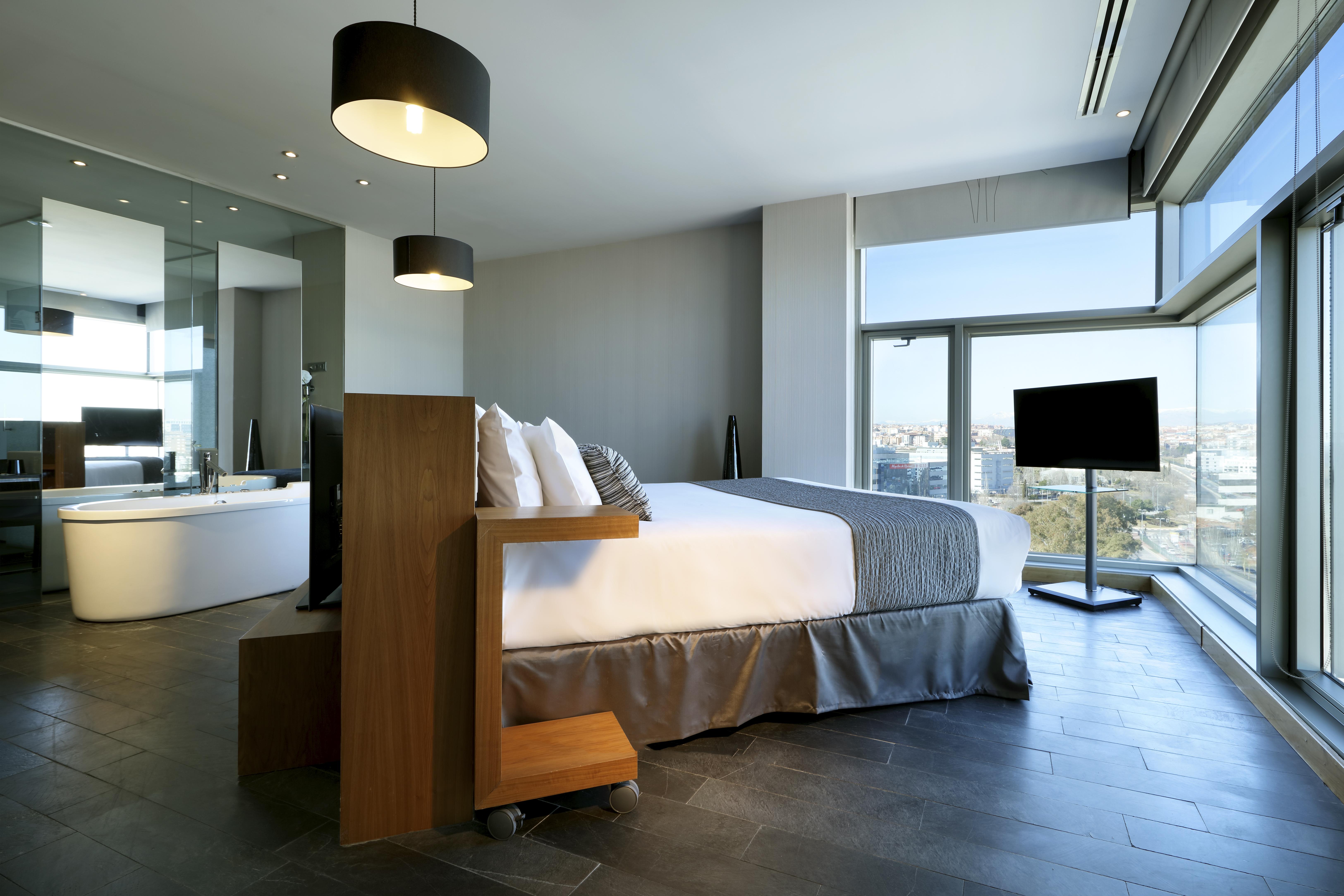 Eurostars Madrid Congress Hotel Alcobendas Ngoại thất bức ảnh